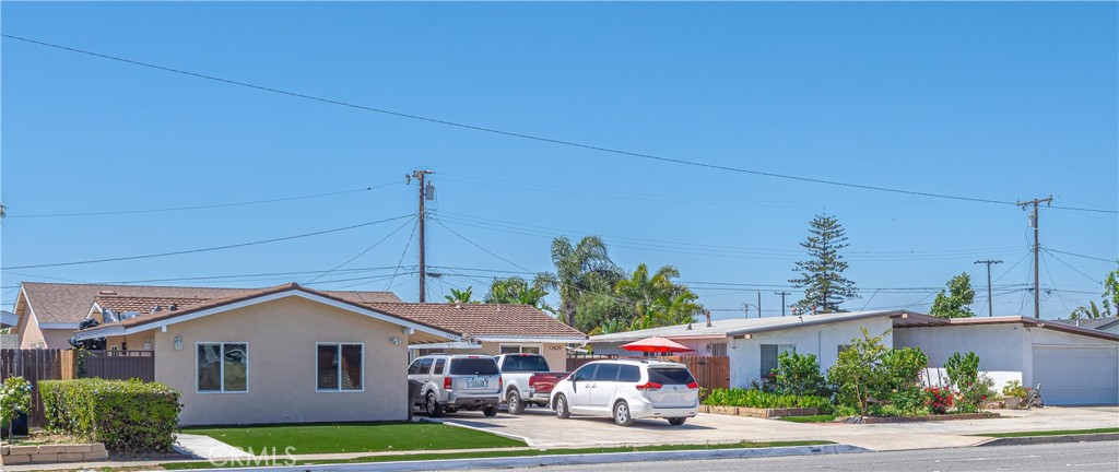 13431 Goldenwest