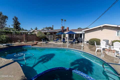 Photo of 22312 Mobile Street, Woodland Hills, CA 91303 (MLS # 226002512)