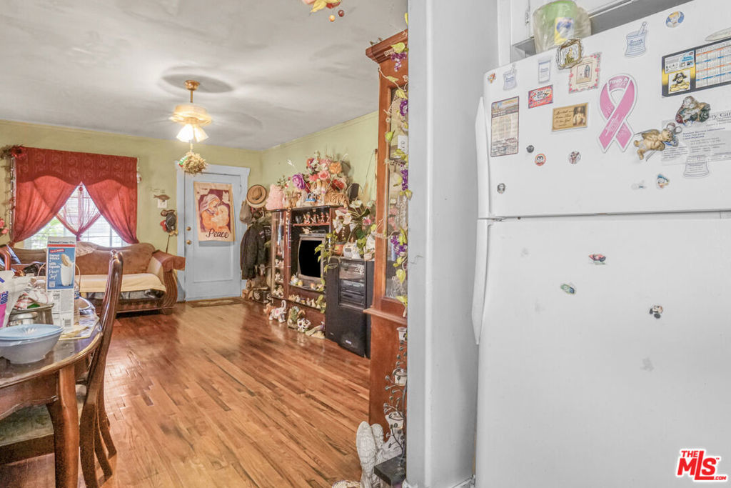 586 w macarthur avenue