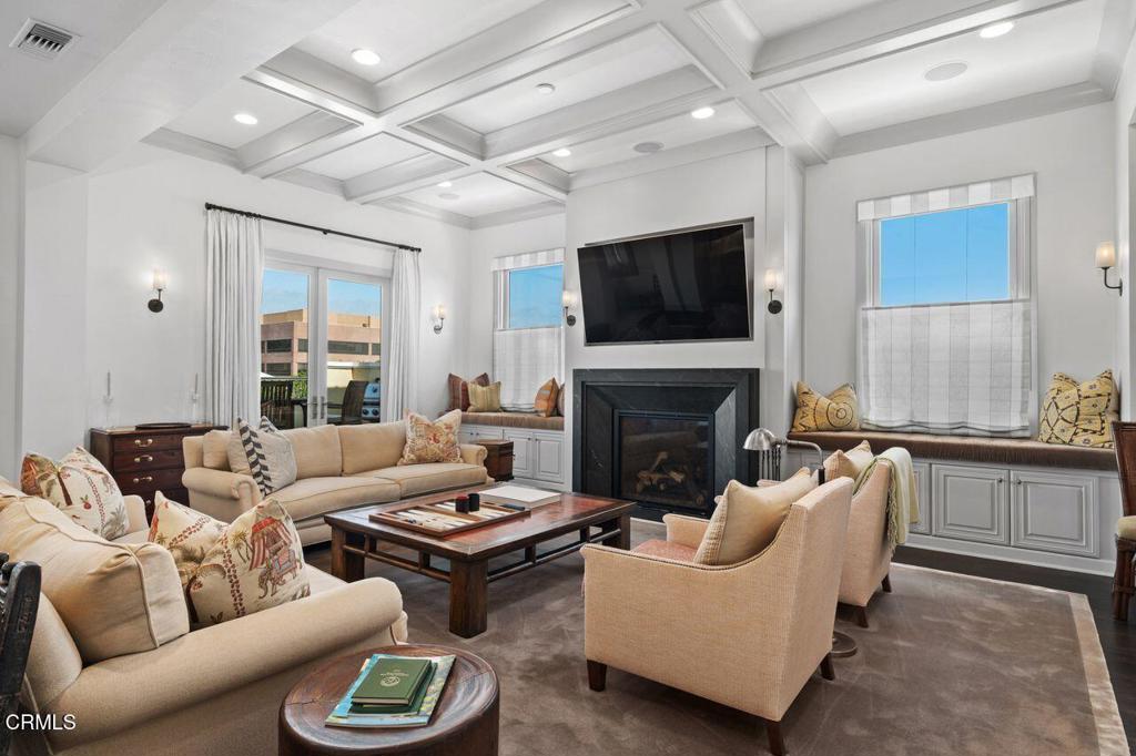 100 S Orange Grove Boulevard 302