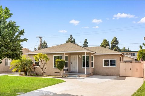 Photo of 9012 Bradhurst Street, Pico Rivera, CA 90660 (MLS # AR25244660) Photo of 9012 Bradhurst Street, Pico Rivera, CA 90660 (MLS # AR25244660)