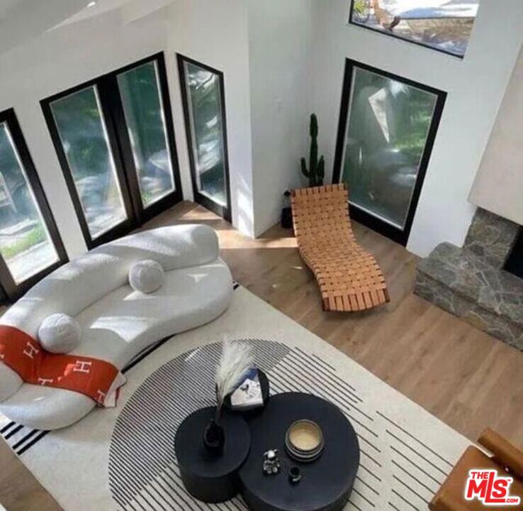 1561 Clear View Drive