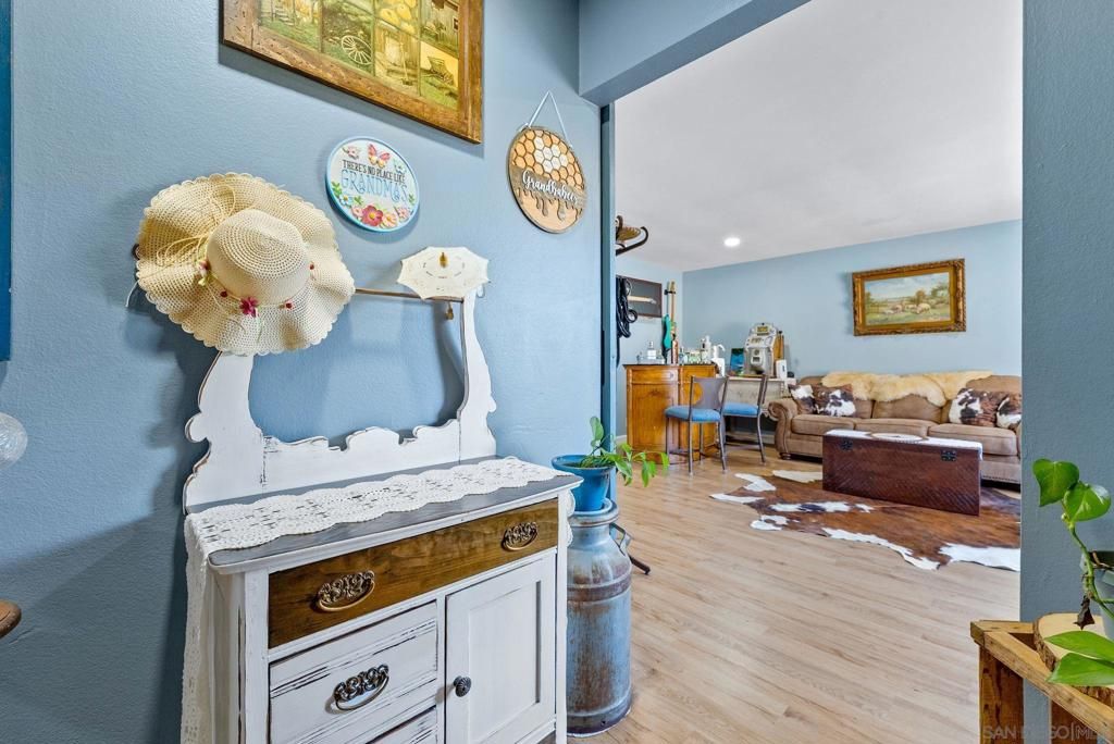 Photo of 431 Richland Rd, San Marcos, CA 92069 (MLS # 260009323SD)