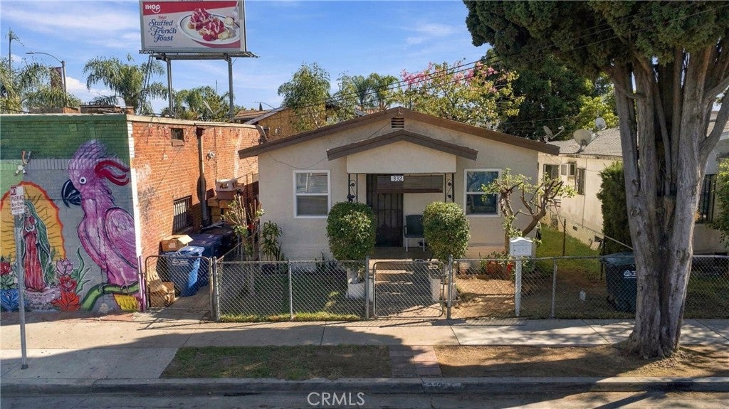 3536 E Cesar E Chavez