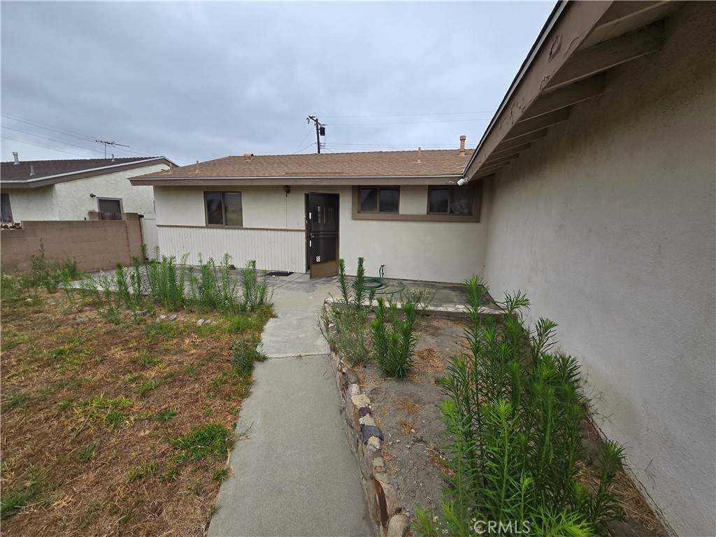 10475 Greta Avenue