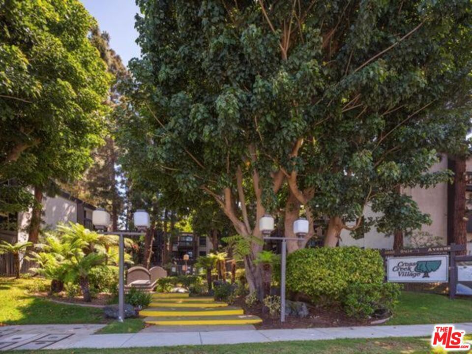Updated 2 bed + 2 bath first floor condo in the Cross Creek Village community in Playa Del Rey. Mature landscaping, multiple pools and spas, kiddie play area and pool, basketball, tennis an other courts. Dry cleaners, fluff and fold and 3 separate community laundry rooms. Underground community parking is very convenient as is access to gym, sauna, clubhouse and recreation rooms. Feels like resort living. Hardwood floors, lots of closet space, granite counters and new cabinets. Private balcony and vertical blinds. Radiant heat, all electric home. Cross creek has easy access to all transportation, including LAX. It is the hub of Silicon Beach, the center axle to Manhattan Beach, Venice, MDR and Playa Vista. 5 blocks from the lagoon the beach and all outdoor activities. Move -in ready. professionally painted and cleaned.