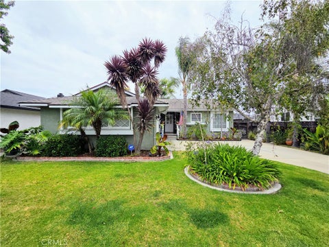 Photo of 3111 Petaluma AVE, Long Beach, CA 90808 (MLS # PW26147405)