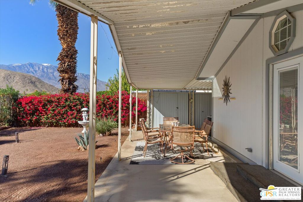 Date Palm Country Cl - Manufactured In Park