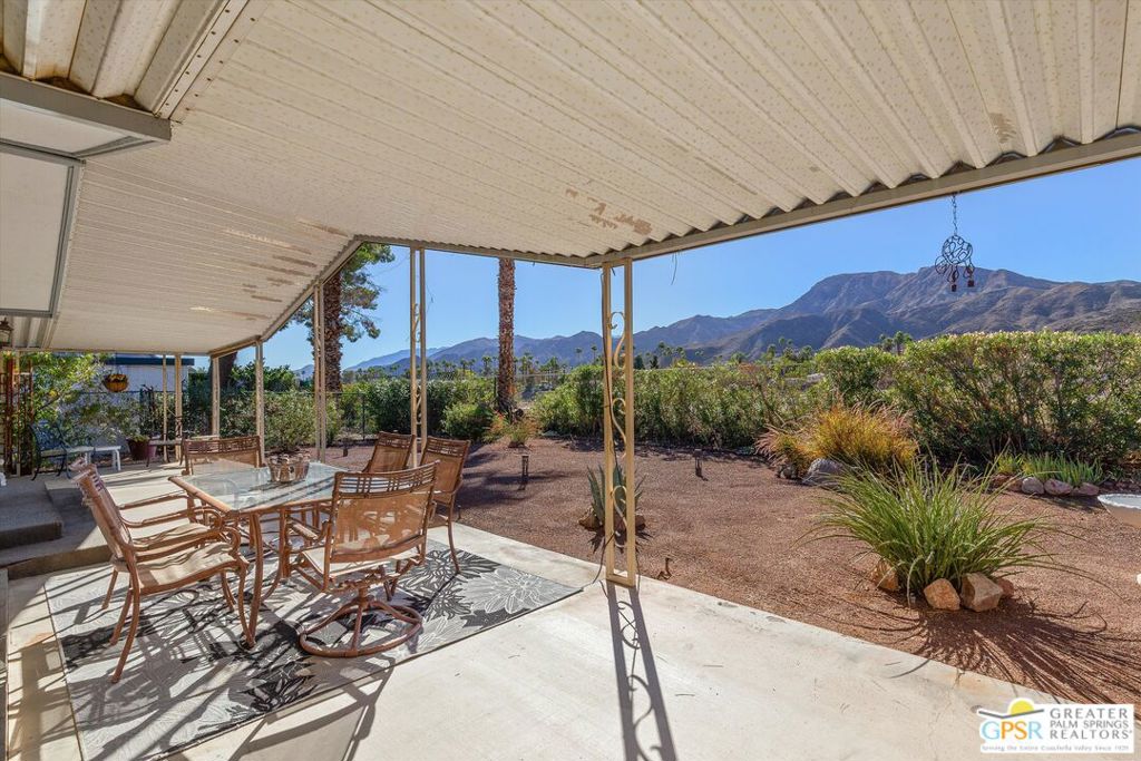 Date Palm Country Cl - Manufactured In Park