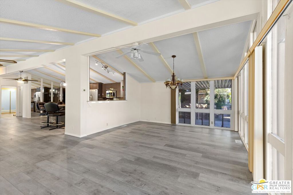 Date Palm Country Cl - Manufactured In Park