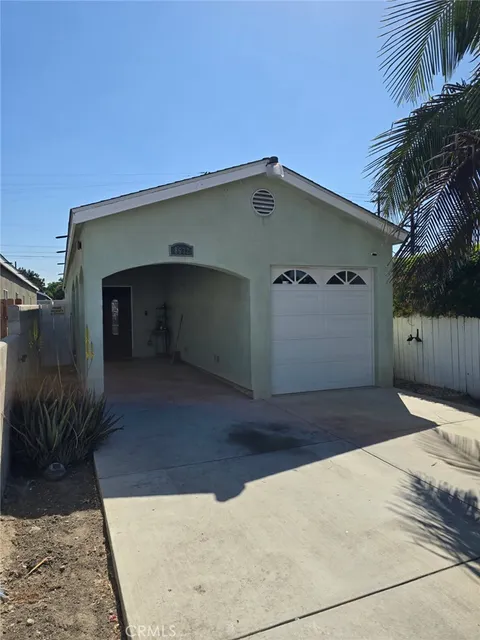 8632 S Fir Avenue, Los Angeles, CA 90002 - MLS#: PW25199849