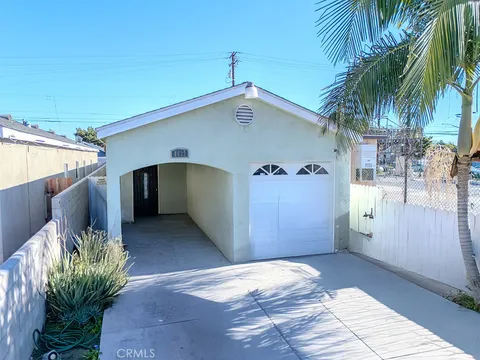 8632 S Fir Avenue, Los Angeles, CA 90002 - MLS#: PW25199849