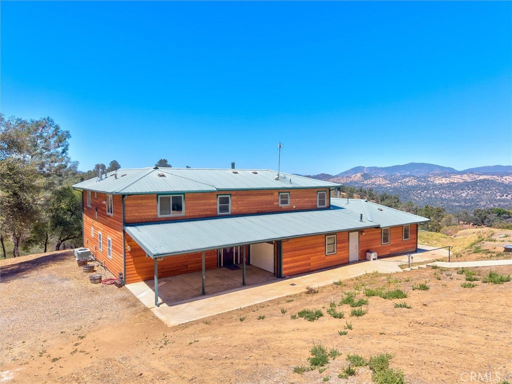 4921 Lookout Mountain