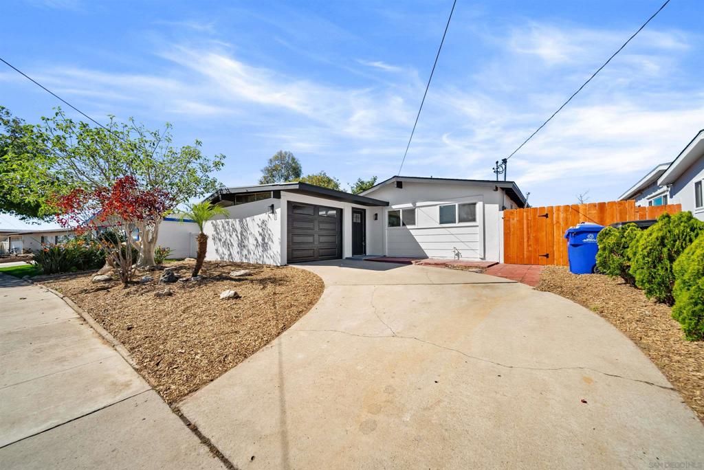 Photo of 3816 Mount Abraham Ave Ave, San Diego, CA 92111 (MLS # 250042139SD)