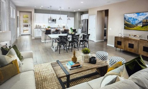 3277 Woody Way Hollister CA 95023