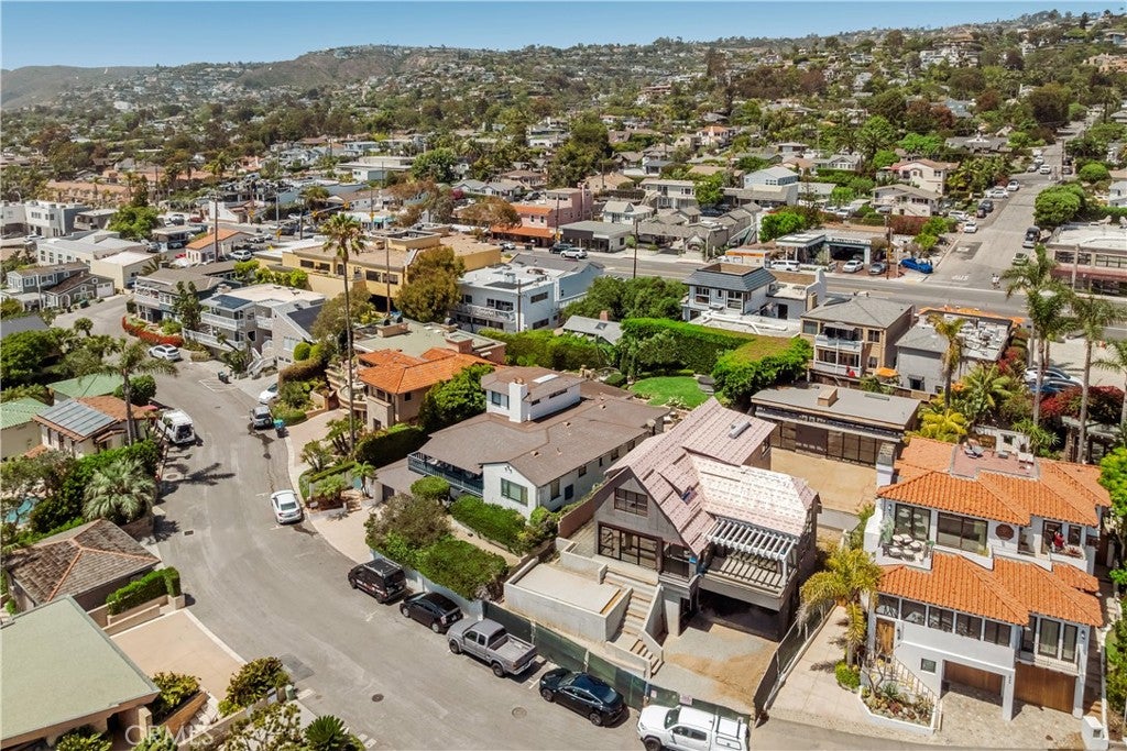 1902 Ocean Way