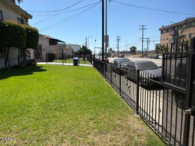 12620 S Figueroa Street