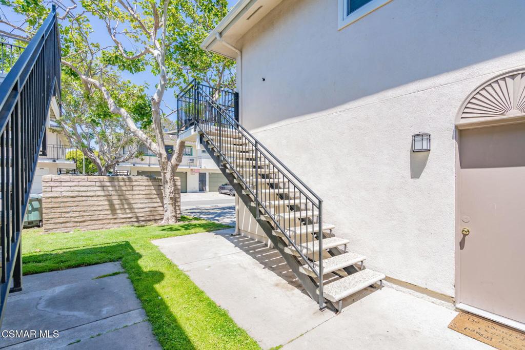 2611 Anchor Avenue