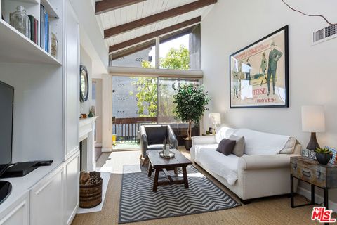 Photo of 1340 S Beverly Glen Boulevard #307, Los Angeles, CA 90024 (MLS # 25612981) Photo of 1340 S Beverly Glen Boulevard #307, Los Angeles, CA 90024 (MLS # 25612981)