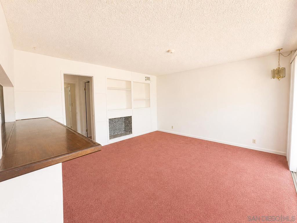 2640 Worden St 210