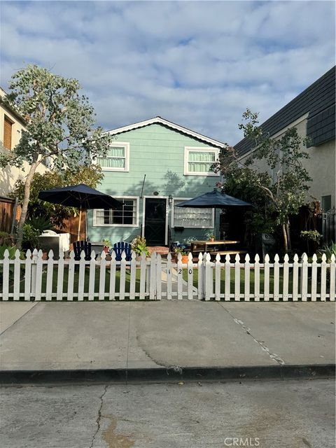 120 Garnet Newport Beach CA 92662