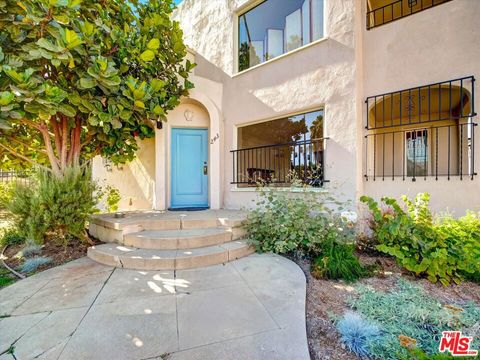 Photo of 243 N Berendo Street, Los Angeles, CA 90004 (MLS # 25630167)
