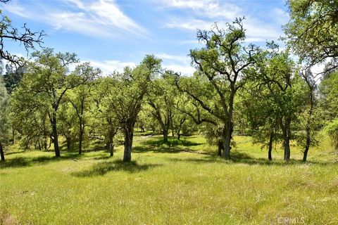 Tiny photo for 0 Gateway Drive, Paso Robles, CA 93446 (MLS # NS25080095)