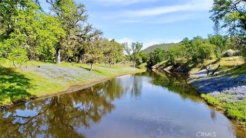 Tiny photo for 0 Gateway Drive, Paso Robles, CA 93446 (MLS # NS25080095)