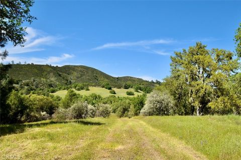 Tiny photo for 0 Gateway Drive, Paso Robles, CA 93446 (MLS # NS25080095)