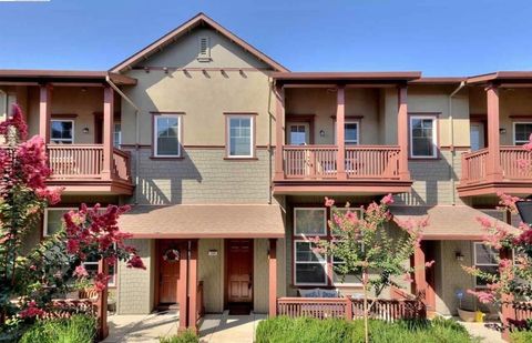 Photo of 157 Zephyr Pl #109, Livermore, CA 94550 (MLS # 41121669)