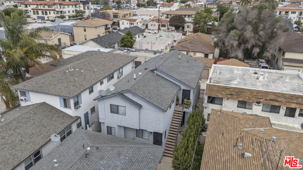 670 W 15th Street