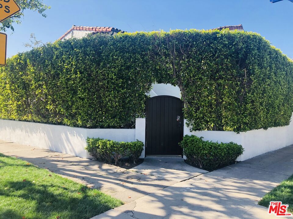 AVAILABLE ON OCTOBER 1ST, 2025. COMPLETELY RENOVATED UNIT Available for lease in one of the most charming buildings in the heart of West Hollywood and less than a minute walk over to Melrose Place and to hundreds amazing restaurants, stores, cafes and parks this newly remodeled, 2 bedroom 1 bath upper stunning traditional Spanish unit. The building is set in a flowing garden with walls of ficus and gardenia. This unit is move-in ready with all brand new appliances, a fully private 1 car Garage, in-unit Washer/Dryer and more.