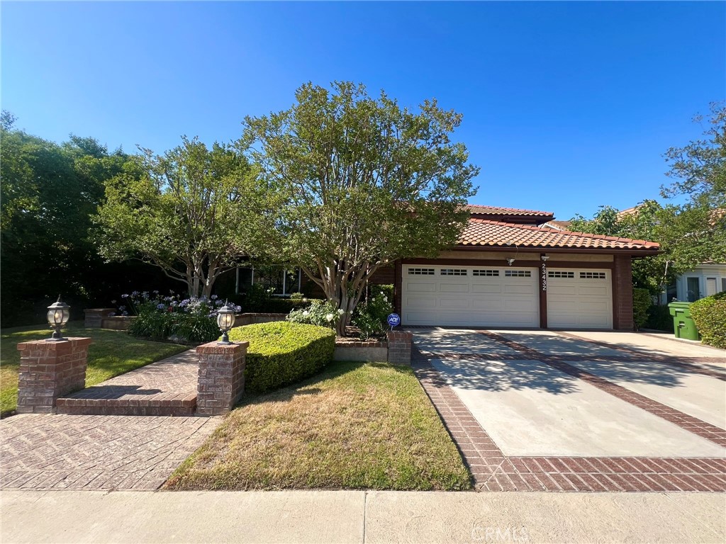Beautiful and completely remodeled 4 bedroom, 3 bathroom POOL home in West Hills, over 3100 SF located on a quiet cul-de-sac in the sought after El Camino school district! It welcomes you with plenty of natural light and open floor plan! The kitchen features accents of wood craftsmanship and granite counter tops. Crown molding throughout the entire house, wonderfully upgraded bathrooms, French doors and dual pane windows and a spacious master bedroom complete with walk-in closets and soothing spa tub. The huge backyard is perfect for entertaining, complete with sparkling pool and spa, fire pit and outdoor barbecue with plenty of patio for lounging. Also it is close to shopping, dining, parks, and walking distance to Chaminade. Don’t miss this opportunity to make it your new home!