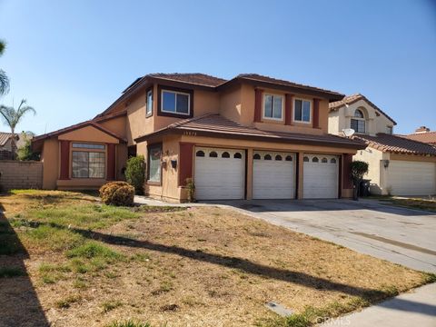 Photo of 15575 15575 La Entrada, Moreno Valley, CA 92551 (MLS # IV25226881) Photo of 15575 15575 La Entrada, Moreno Valley, CA 92551 (MLS # IV25226881)