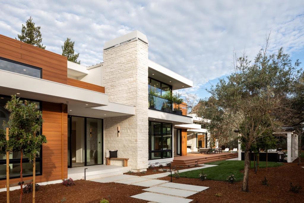 167 Almendral Avenue