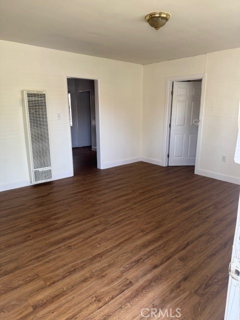 15258 La Valle Street