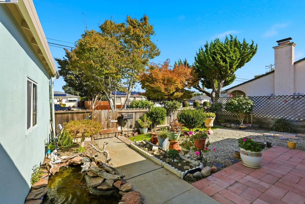 WINTON GROVE - Residential