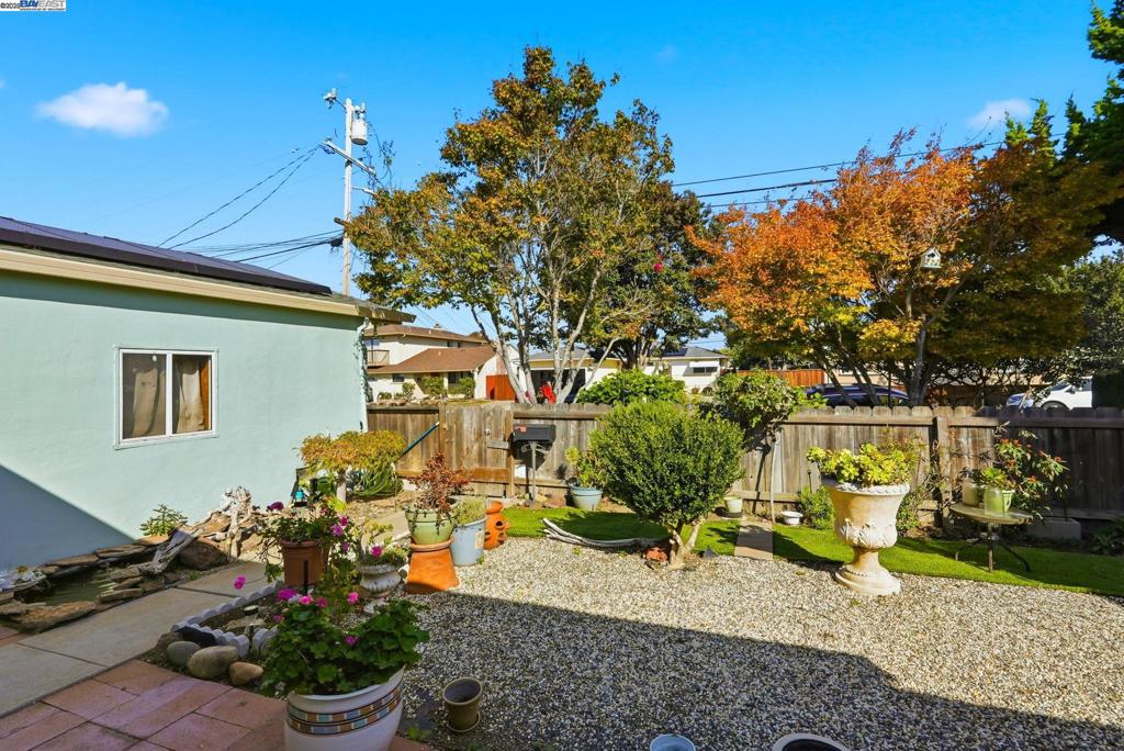 WINTON GROVE - Residential