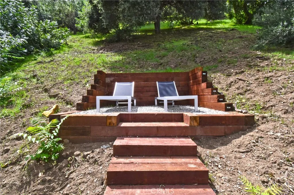 Studio City, California 91604, United States, 3 Bedrooms Bedrooms, ,4 BathroomsBathrooms,Residential,Pending,200922