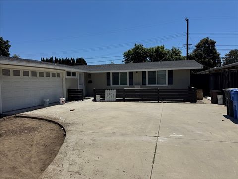 Photo of 2234 W Palm Avenue, Orange, CA 92868 (MLS # PW25174566)