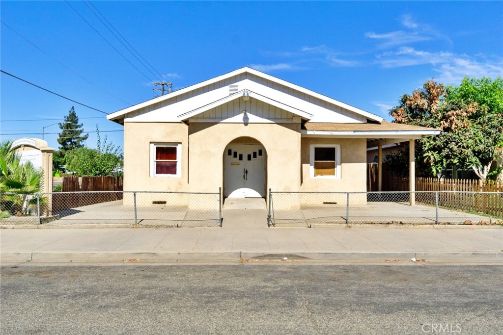 Presenting 900 Sonora Street a highly versatile property offering exceptional potential for a variety of uses. Currently functioning as a church, the building features a thoughtfully designed layout including a welcoming main gathering area, a fully equipped kitchen, two restrooms, multiple offices, and additional rooms suitable for storage, administrative functions, or childcare during services. The property has recently benefited from a modern HVAC upgrade, ensuring year-round comfort.
In addition to its well-appointed interior, the property also accommodates virtual services through Zoom, offering a convenient and inclusive option for remote participation. Whether you envision continuing its current use or converting the space for a care facility or another community-oriented purpose (subject to zoning approval), this property is well positioned to meet a wide range of needs.
Private showings are available by appointment. Explore the opportunity to bring your vision to life at 900 Sonora Street.
