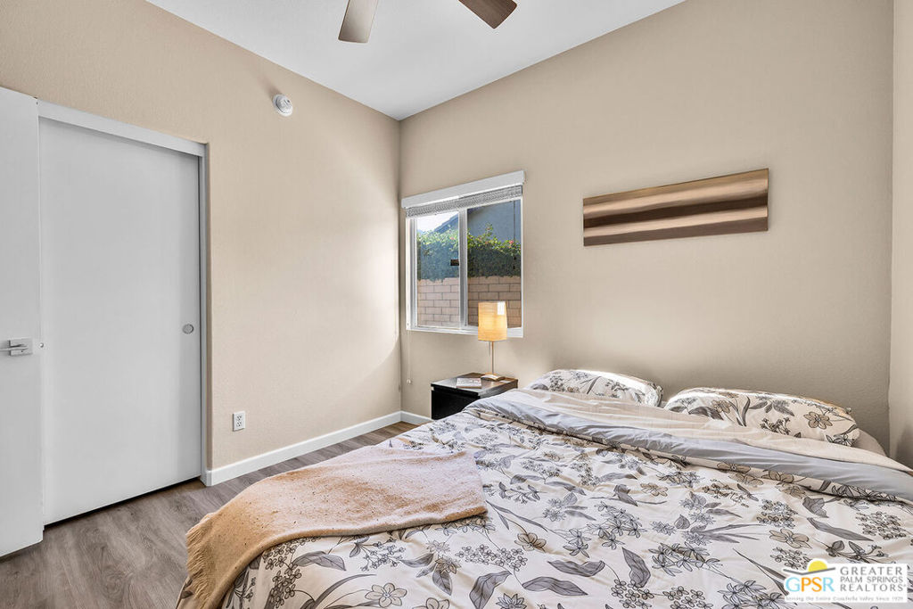 Flora Vista - Residential