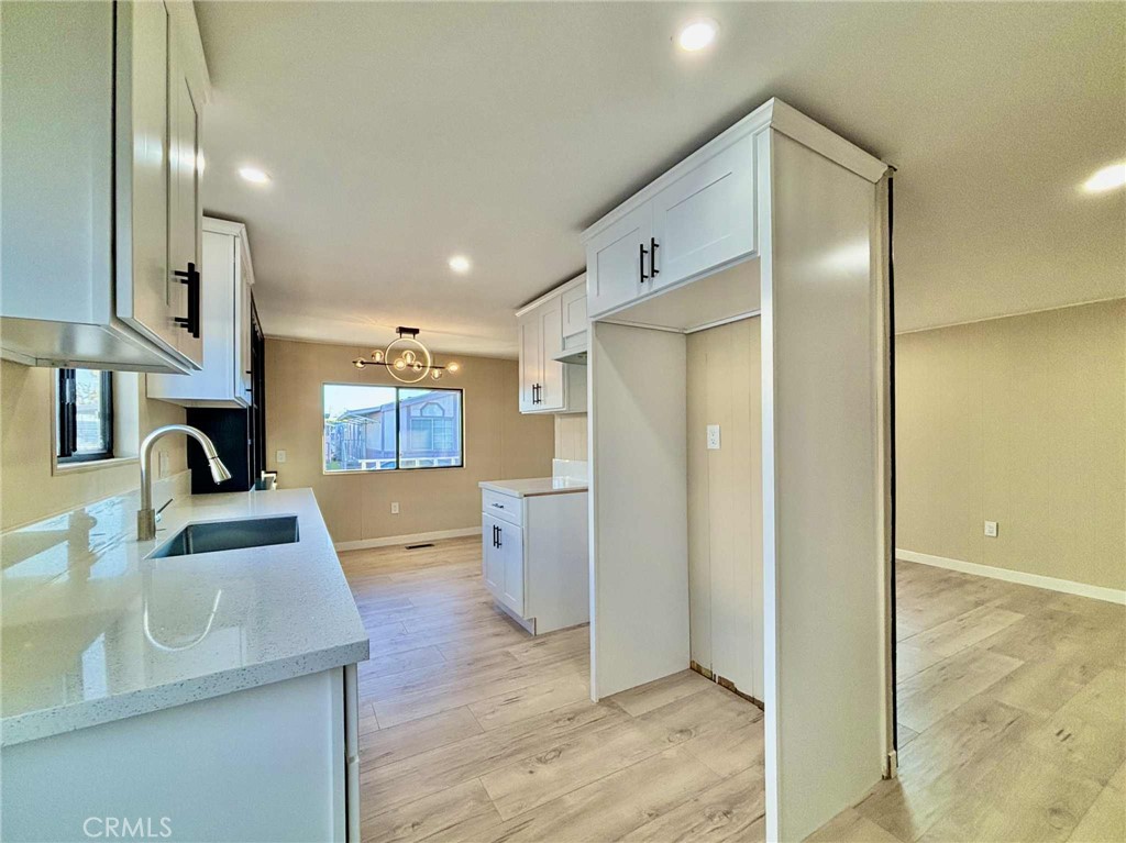 14272 Hoover Street 45