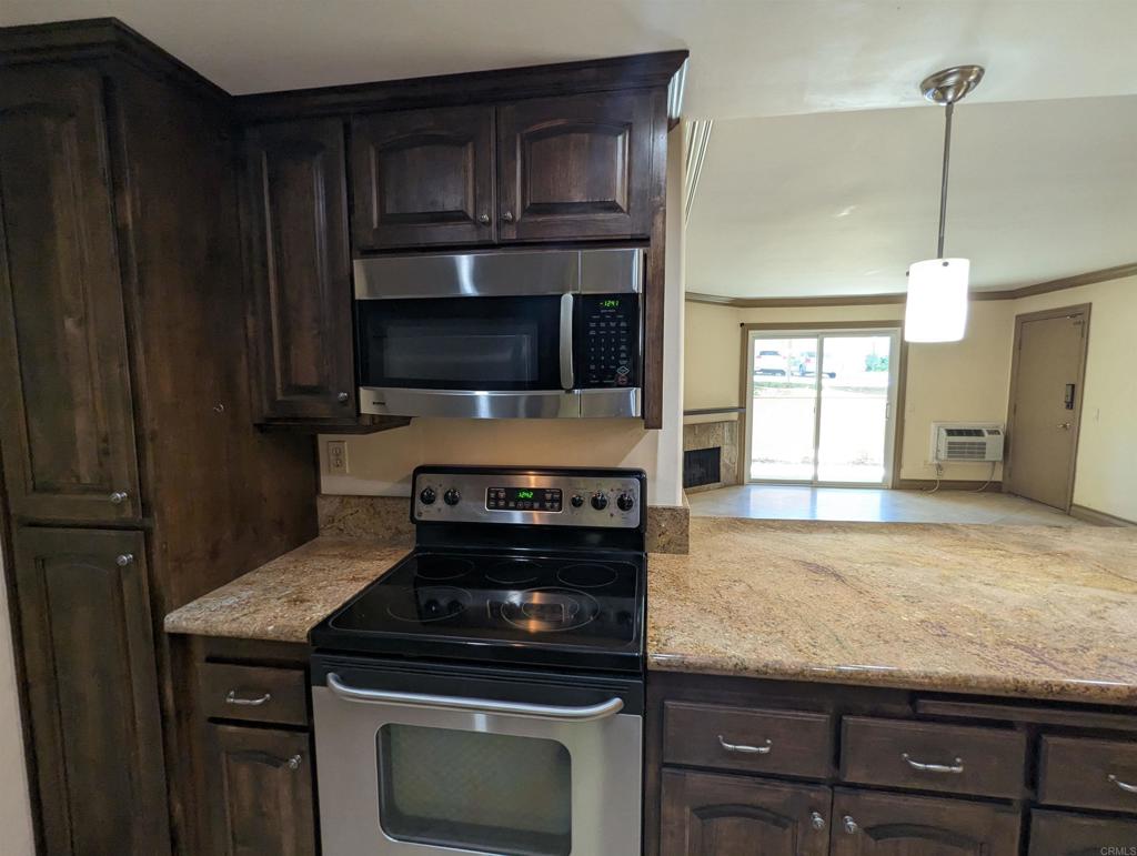 227 Woodland Parkway 163