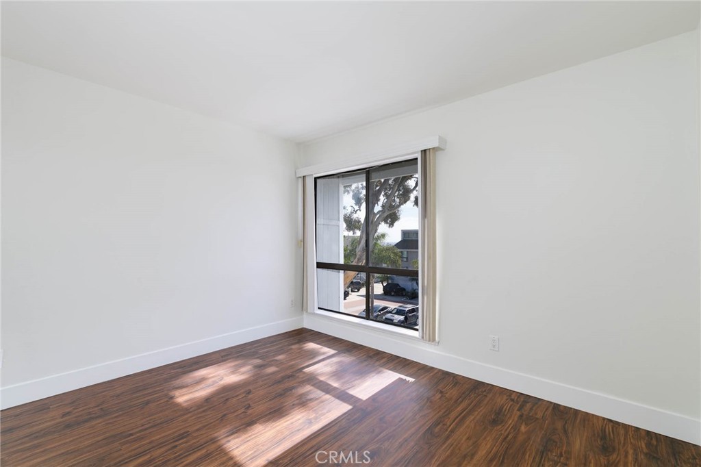 Newport Crest (NEWC) - Residential Lease