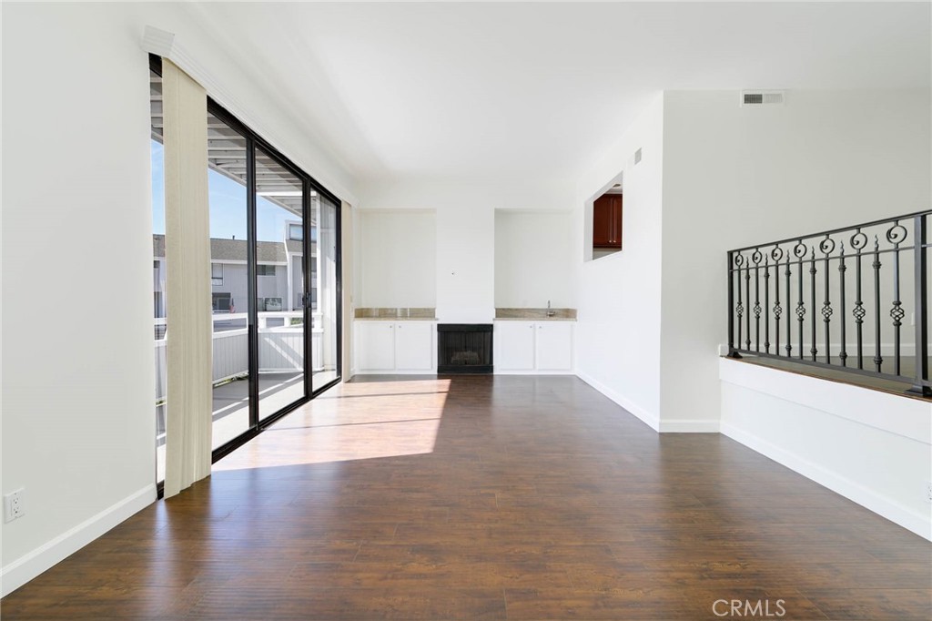 Newport Crest (NEWC) - Residential Lease