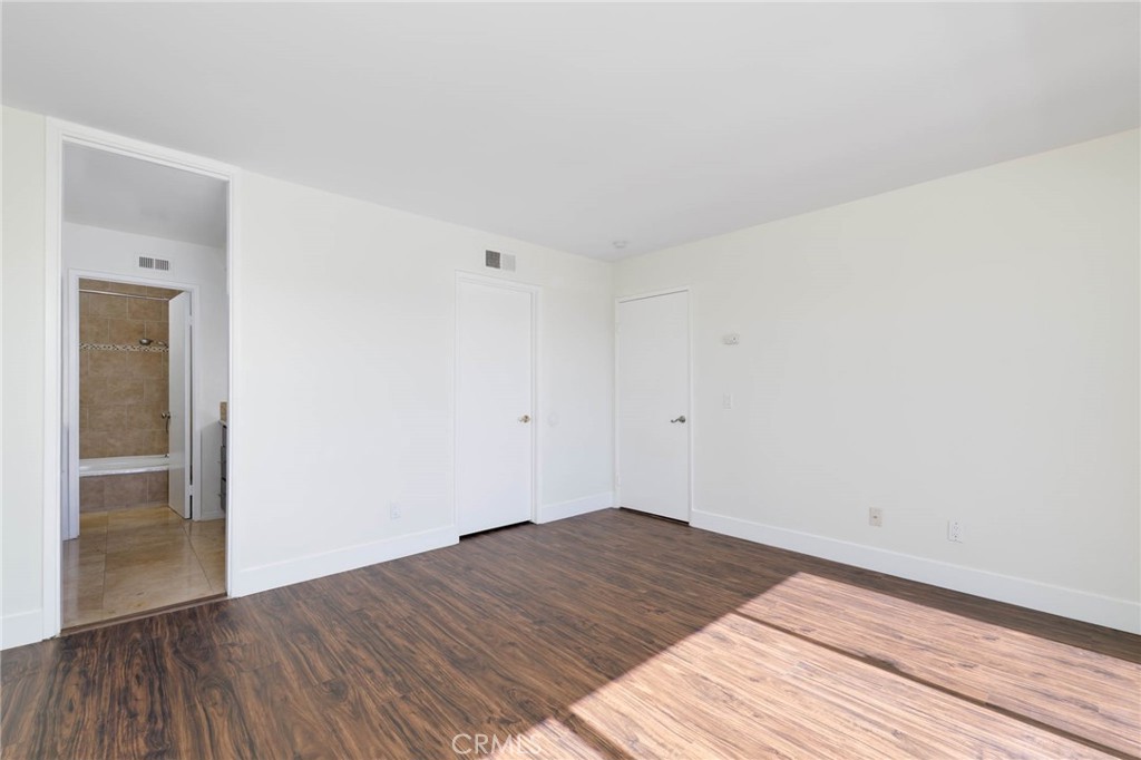 Newport Crest (NEWC) - Residential Lease