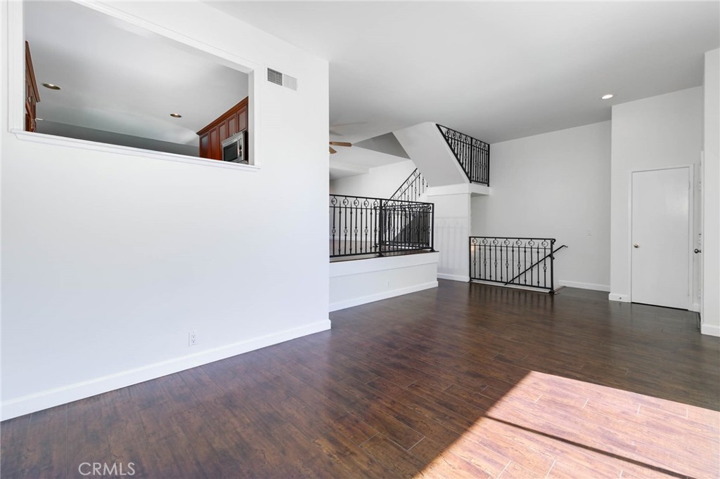 Newport Crest (NEWC) - Residential Lease