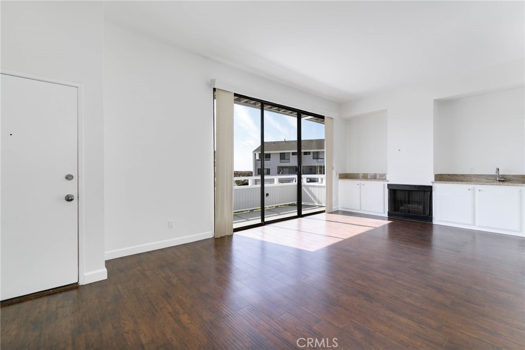 Newport Crest (NEWC) - Residential Lease