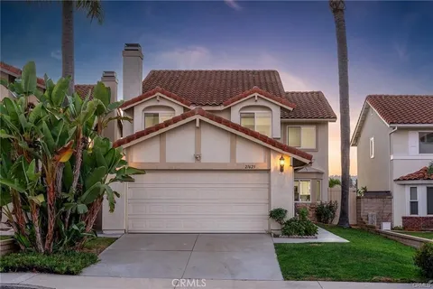 MLS: OC26068085